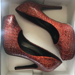 Jessica Simpson Dark Brown Anakonda Heels